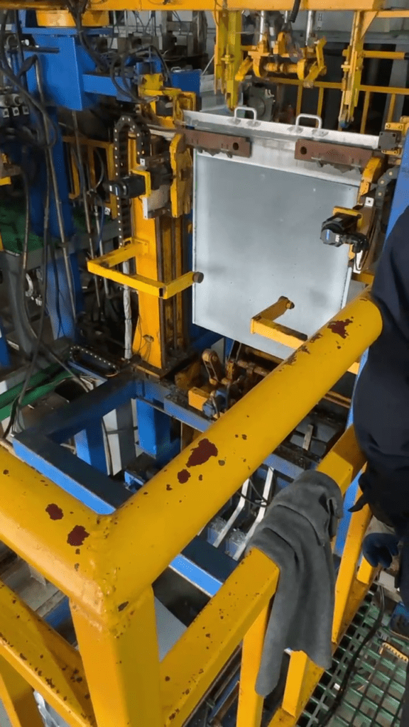 zinc stripping machine